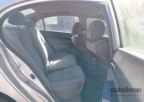 2010 Honda Civic Lx z USA, uszkodzony, nr VIN 19XFA1F55AE027848